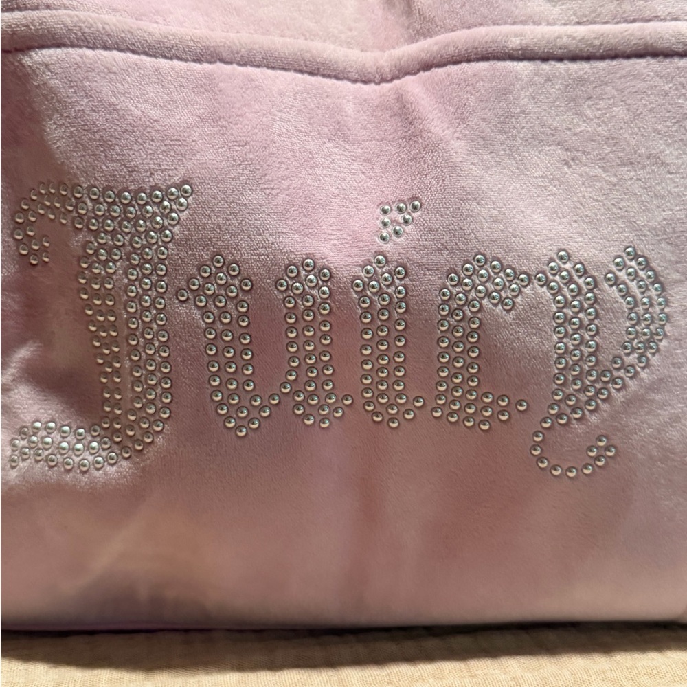 Juicy Couture Light Pink Tote with Heart Charm - Picture 3 of 6